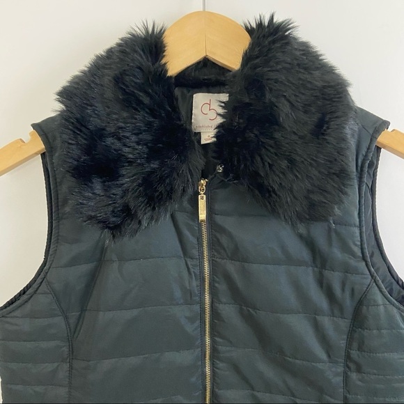 CB Black Quilted Light Puff Faux Fur Vest Sz S - Picture 2 of 9